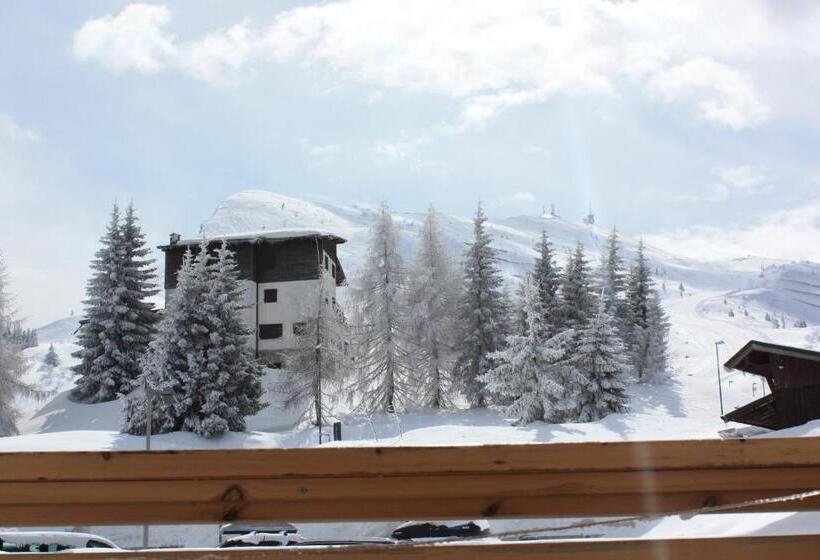 اتاق استاندارد سه نفره, Le Blanc Hotel & Spa