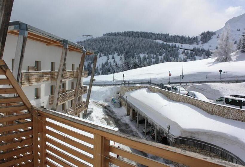 اتاق استاندارد چهار تخته, Le Blanc Hotel & Spa