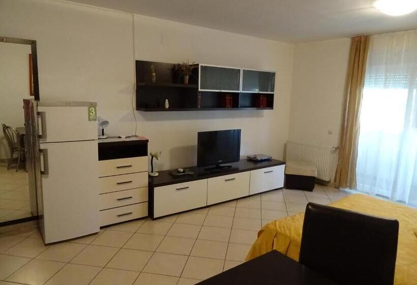 Apartament 1 Dormitori amb Balcó, Club Onix Apartments
