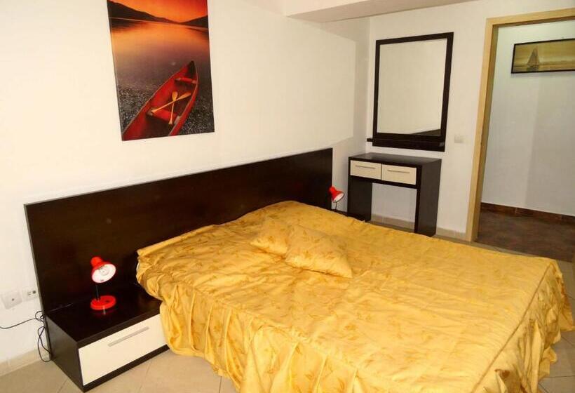 آپارتمان 2 خوابه با بالکن, Club Onix Apartments