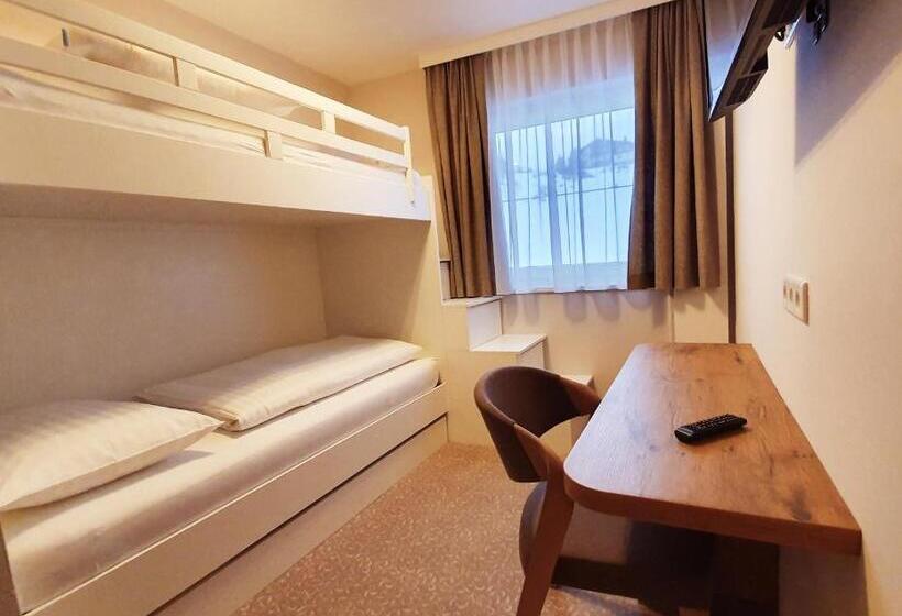 패밀리 스위트, Austria Alpinhotel Ski In Ski Out An Der Edelweissbahn