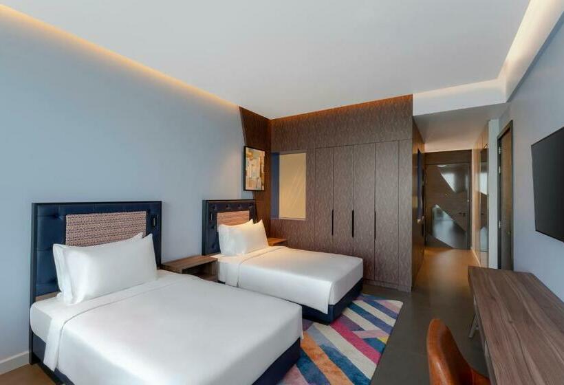 Номер Стандарт Вид на Море с Балконом, Hyatt Centric Jumeirah Dubai