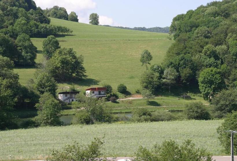Номер Комфорт, Le Relais De La Vallee