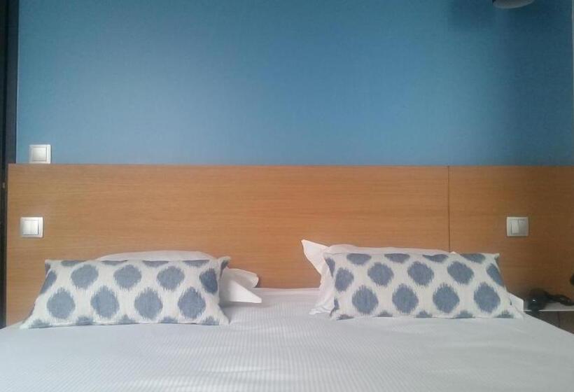 Номер Престиж, The Originals Boutique, Hôtel La Villa Marine, Le Tréport