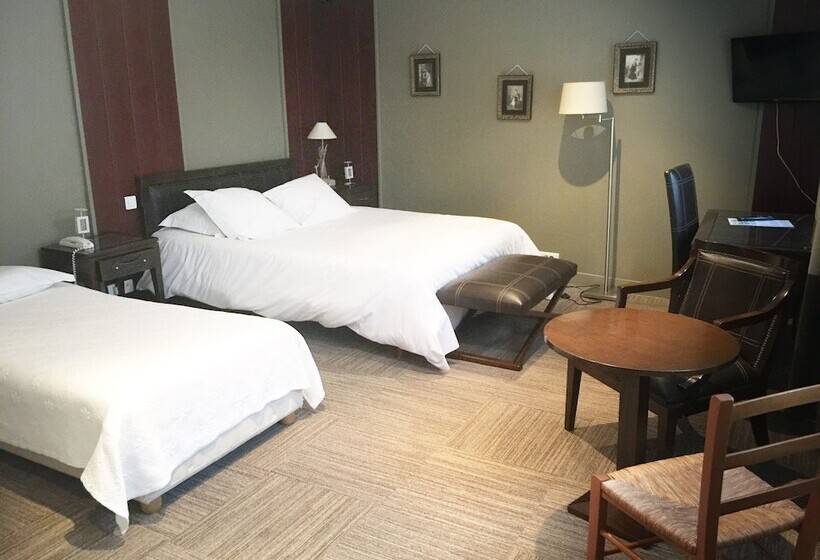 Семейный Номер, The Originals Boutique, Hôtel La Villa Marine, Le Tréport