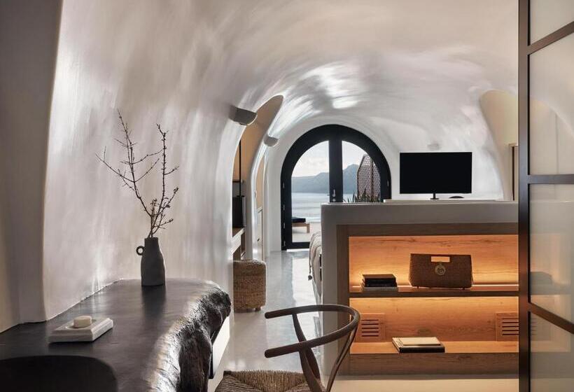 Полулюкс, Olvos Luxury Suites