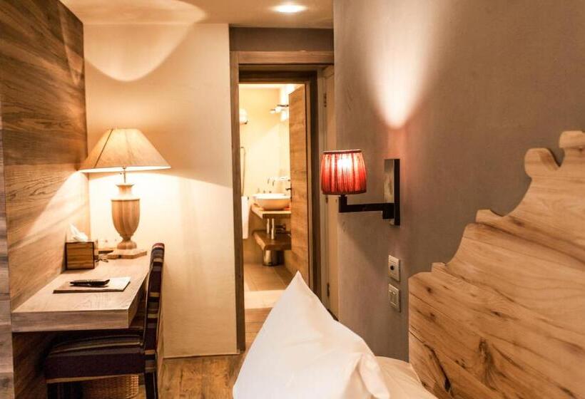 سوییت, Chalet Eden Eco Hotel, Restaurant & Wellness