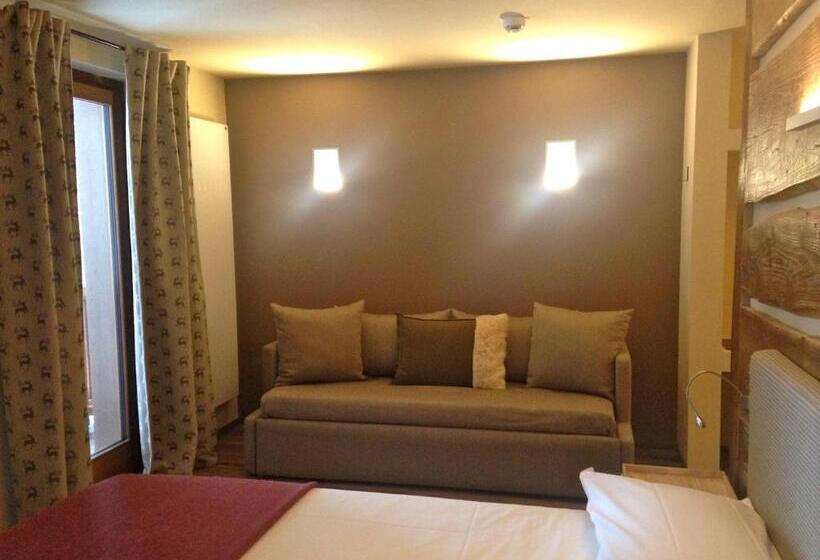 اتاق لوکس, Chalet Eden Eco Hotel, Restaurant & Wellness