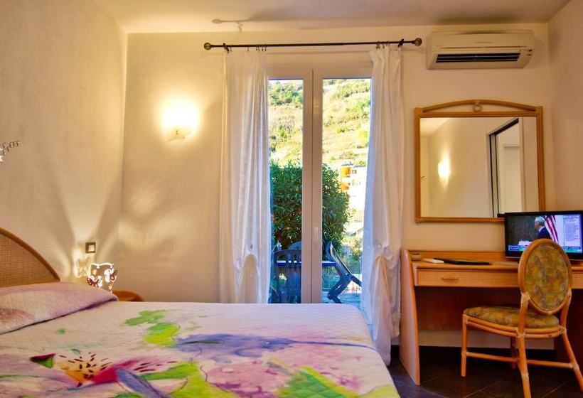 Апартаменты 1 Спальня с Террасой, Cinqueterre Residence