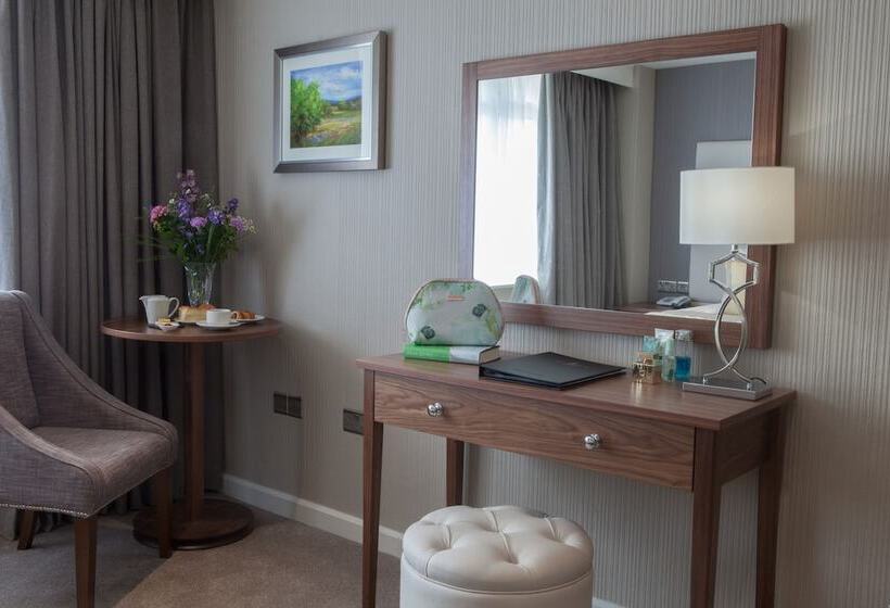 Номер Стандарт Индивидуальный, Four Seasons Hotel & Leisure Club