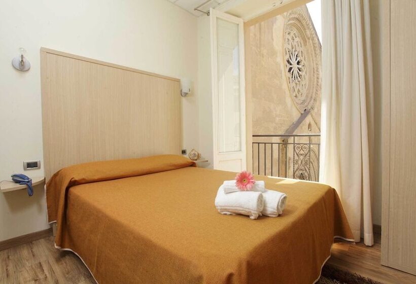 اتاق استاندارد یک نفره, Albergo Maccotta