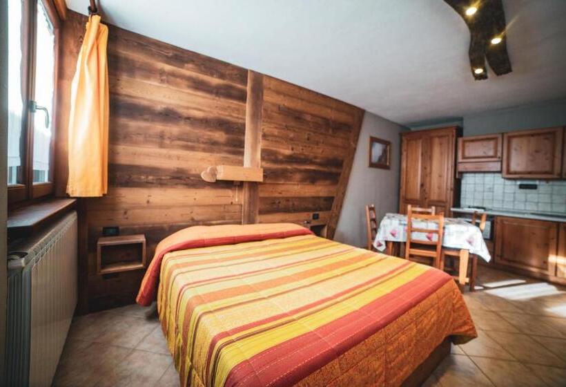 스탠다드 스튜디오, Chalet Della Guida