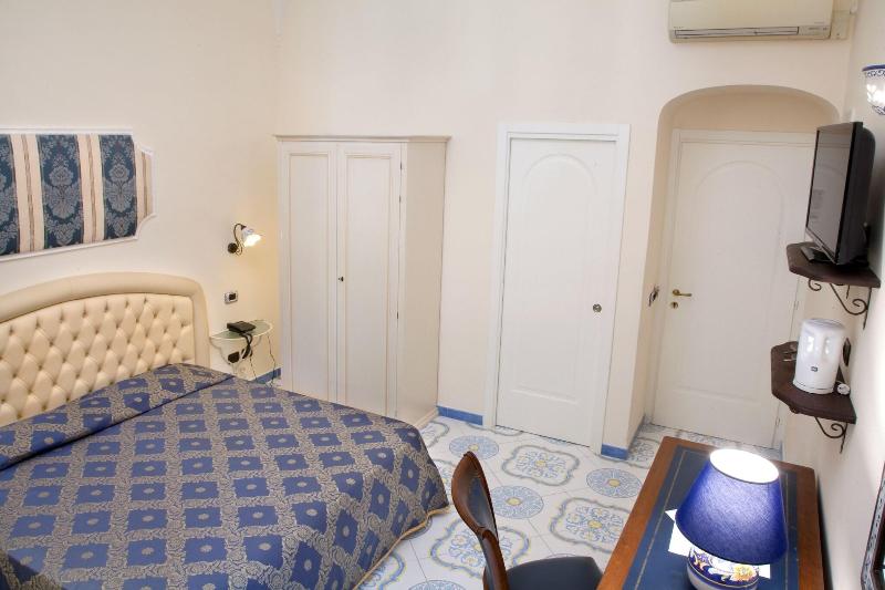 ジュニアスイート, Albergo L Antico Convitto