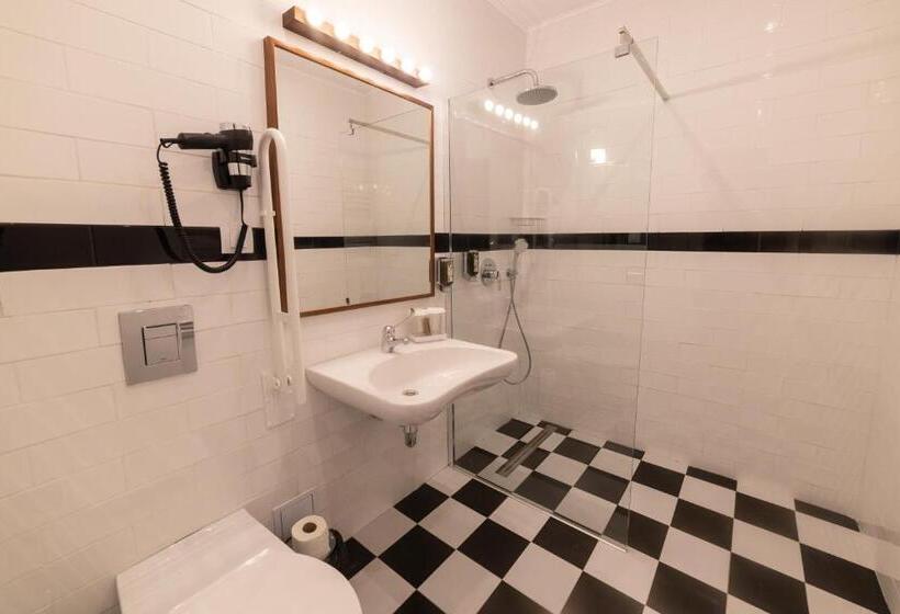 اتاق استاندارد برای معلولان, Krystal Boutique Mansion