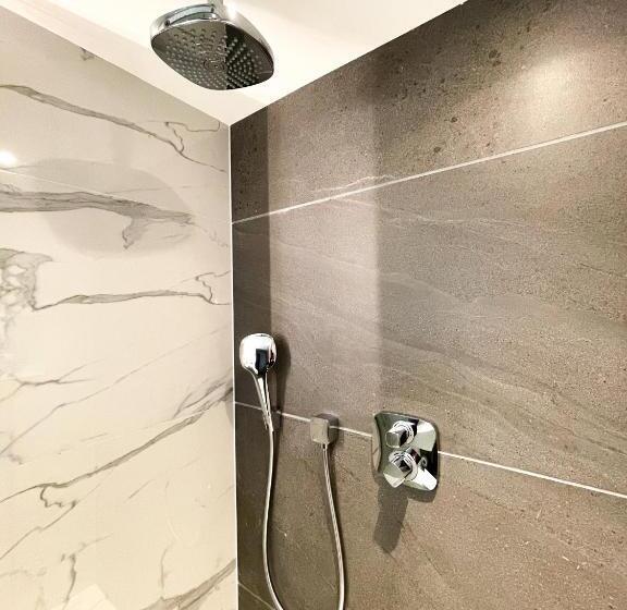 Номер Deluxe Одноместный, Merit Kensington