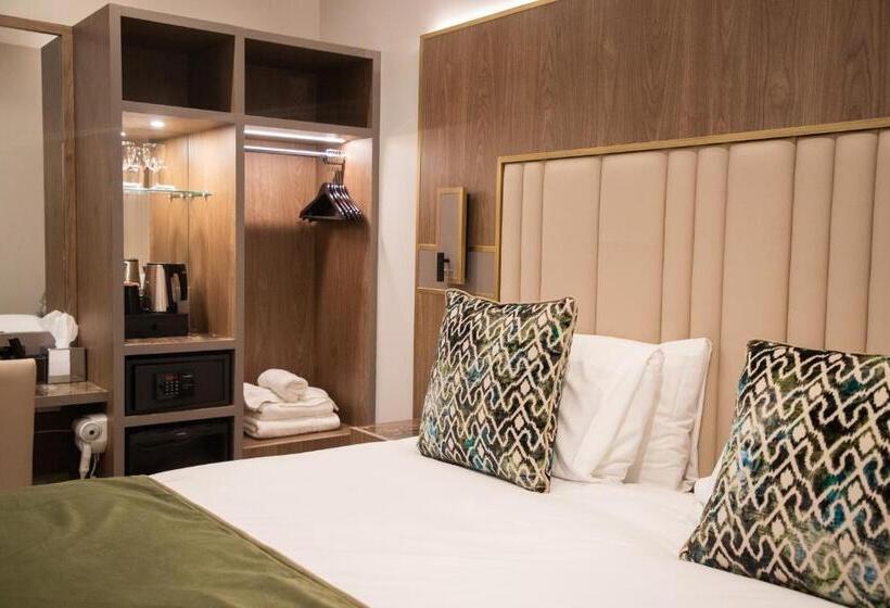 Номер Deluxe, Merit Kensington