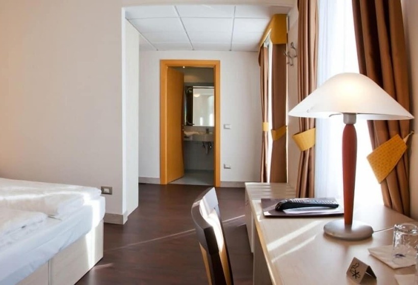 スタンダードルーム, Parc Hotel Du Lac
