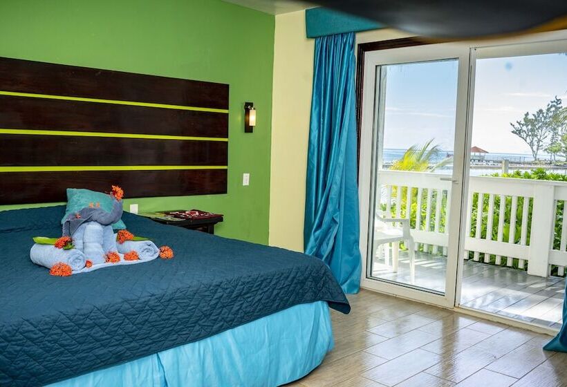 اتاق استاندارد با تخت بزرگ, Fantasy Island Beach Resort And Marina   All Inclusive