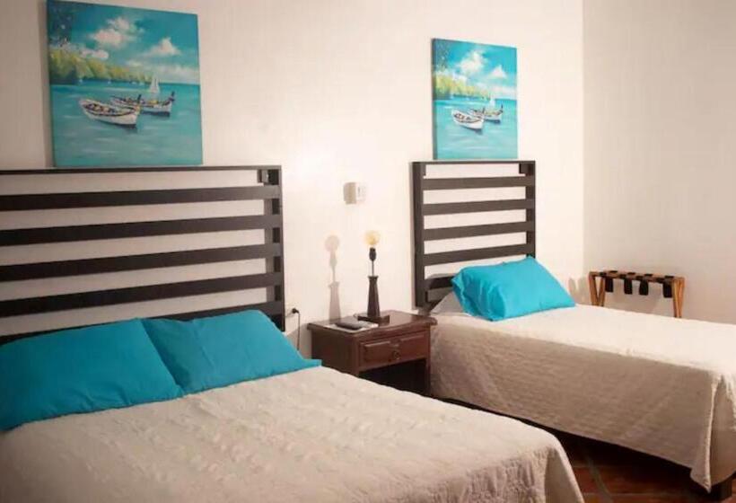 اتاق استاندارد سه نفره, Playa Westfalia