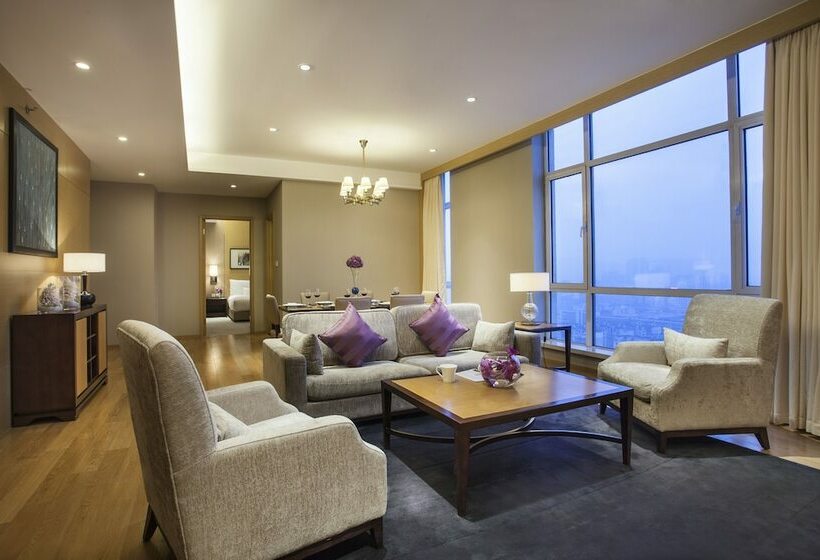 Апартаменты Ejecutiva 3 Спальни, Somerset Grand Central Dalian