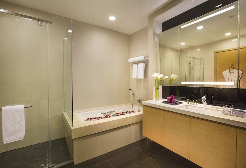 Апартаменты Ejecutiva 2 Спальни, Somerset Grand Central Dalian