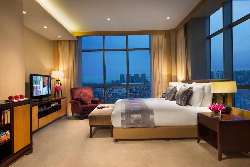 Апартаменты Premium 2 Спальни, Somerset Grand Central Dalian