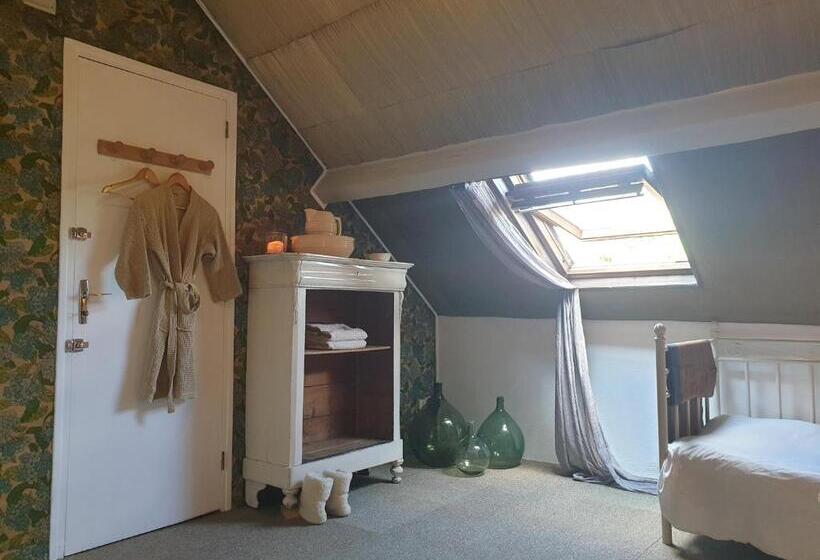 带共用浴室的标准房间, B&b Maison Juves Planchez Anost Lac Des Settons
