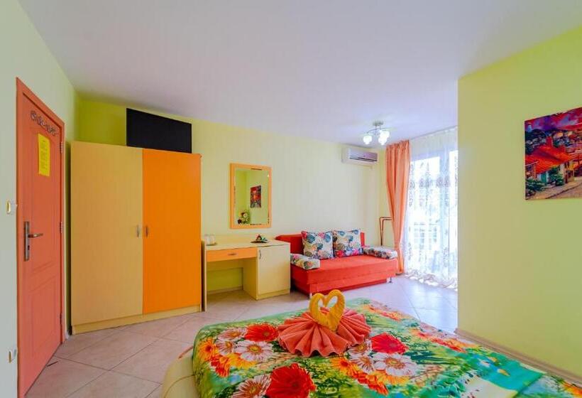 חדר משפחתי, Boutique Guest House  Sofia
