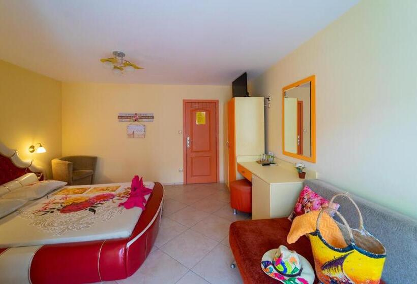 חדר משפחתי, Boutique Guest House  Sofia