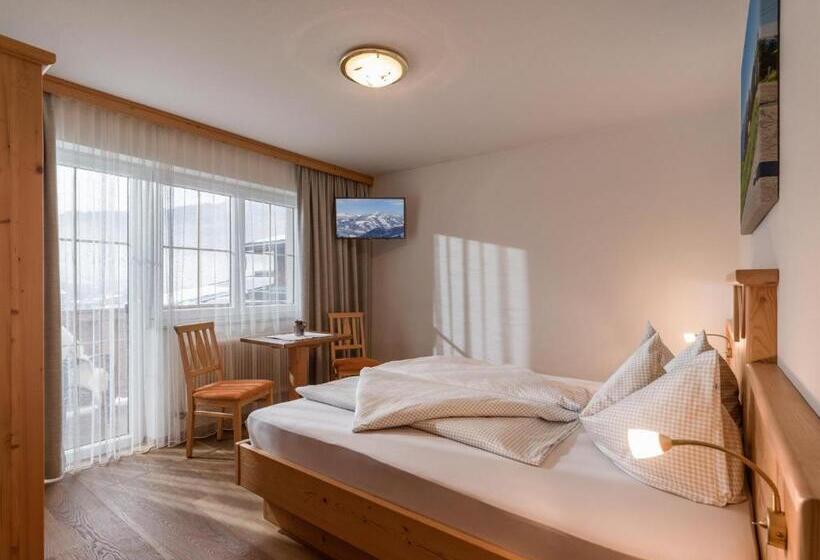 Апартаменты 3 Спальни, Pension Schusterhof