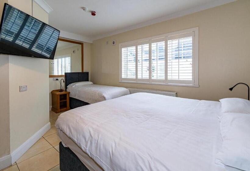 Camera Tripla Standard, Aisling Guest House