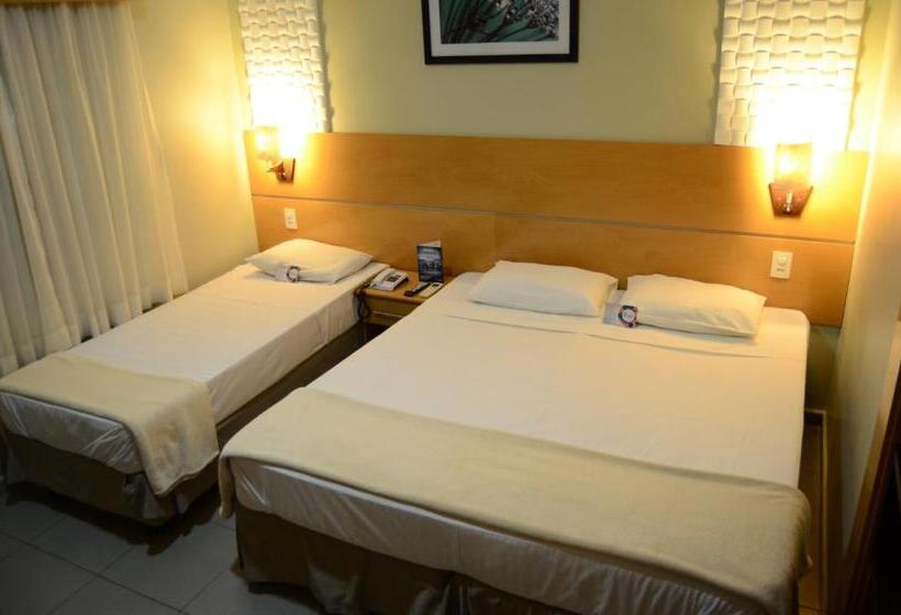 Номер Стандарт Трехместный, Limeira Suites