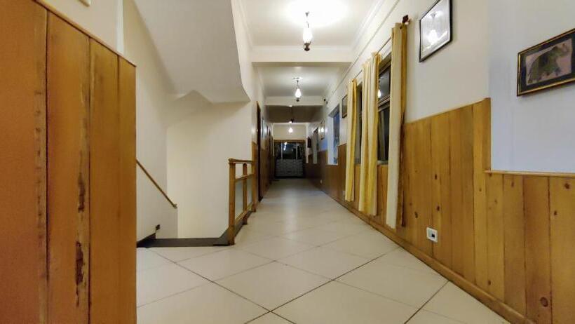 스탠다드 룸, Sapphire Luxury Suite Ooty