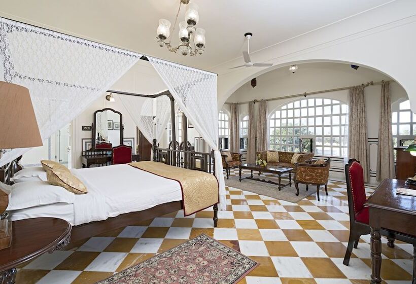 디럭스 트리플 룸, Nahargarh Ranthambhore