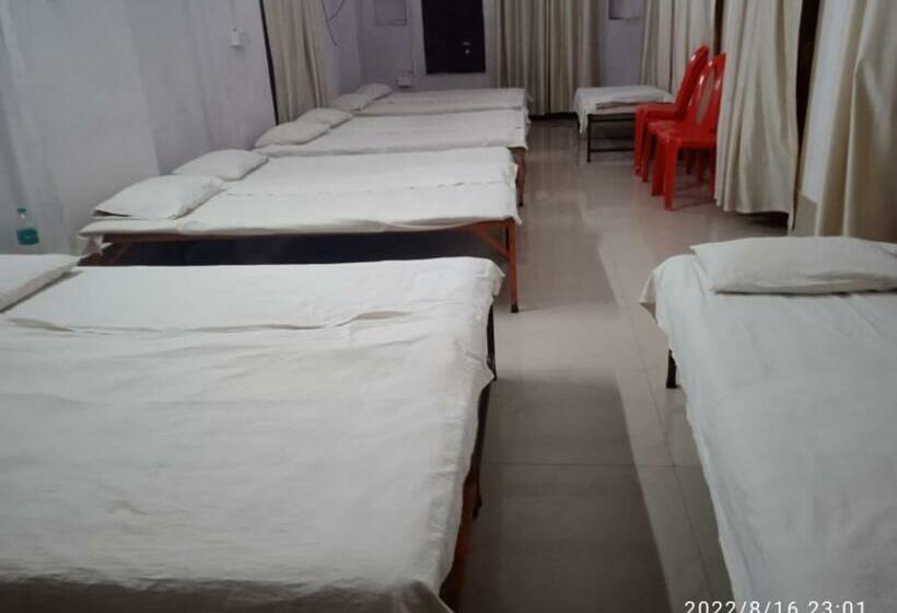 Bed in Shared Room, Shri Swami Sheetal Das Akhada B1 88 Assi , Near Pushkar Talab,varanasi, Ashram Dharmshala