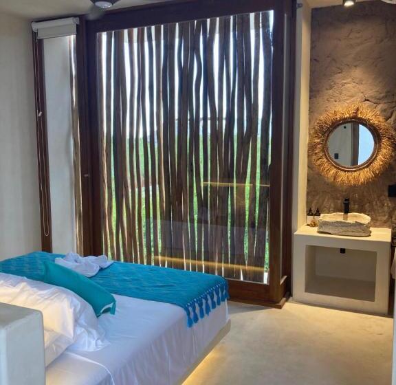 سوئیت با تخت بزرگ, Tikul Hotel Boutique