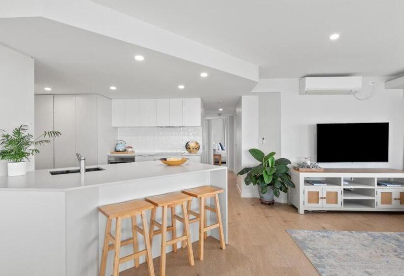 Апартаменты Пентхаус 1 Спальня, 84 The Spit Holiday Apartments
