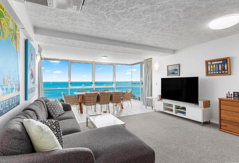Superior 2-bedroom flat with a view, 84 The Spit Holiday Apartments
