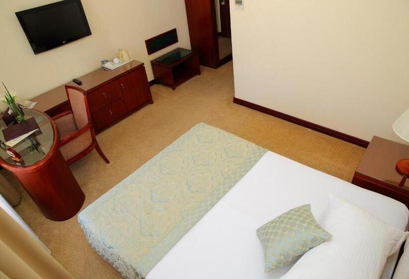 اتاق سوپریور یک تخته, Park Hotel Bishkek