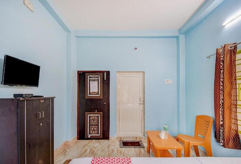 StandaardKamer, O Blue Rose