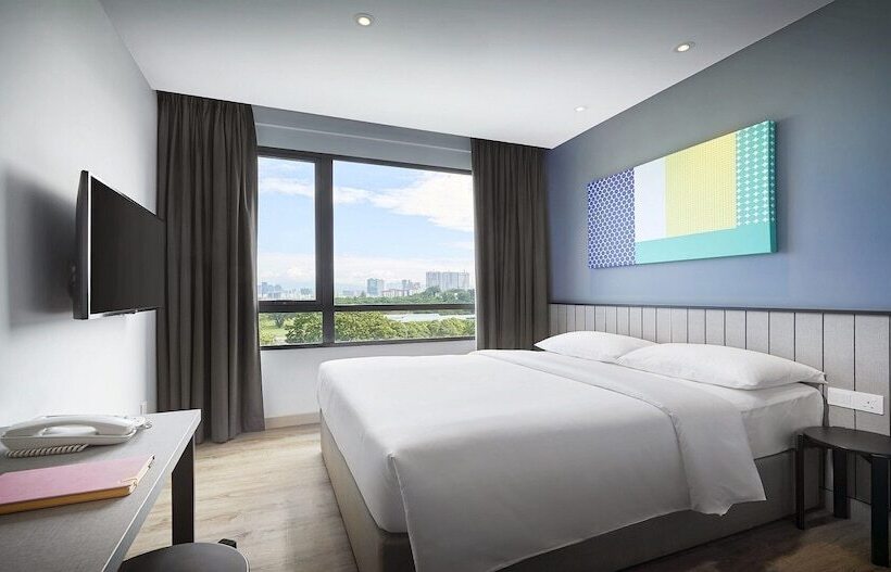 استودیوی استاندارد با تخت دو نفره بزرگ, Komune Living & Wellness In The Park