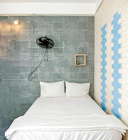 اتاق استاندارد با تخت بزرگ, Bụi Hostel   Bến Tàu Rạch Giá