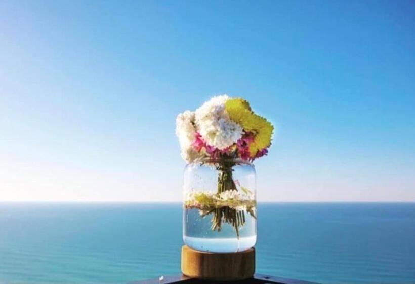 آپارتمان 2 خوابه با چشم‌انداز دریا, Orbi City Batumi With Sea View