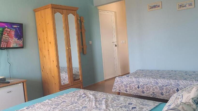 Семейный Номер Deluxe, Guest House Chalakov
