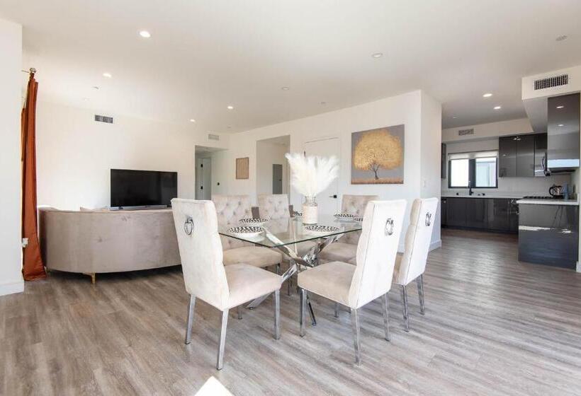 Апартаменты Пентхаус 1 Спальня, Regency Modern Apartments