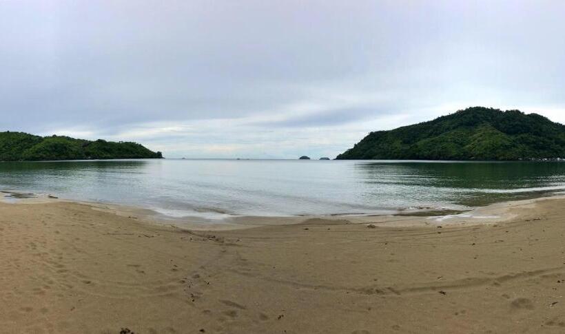 스탠다드 룸, Bucana Beachfront Guesthouse