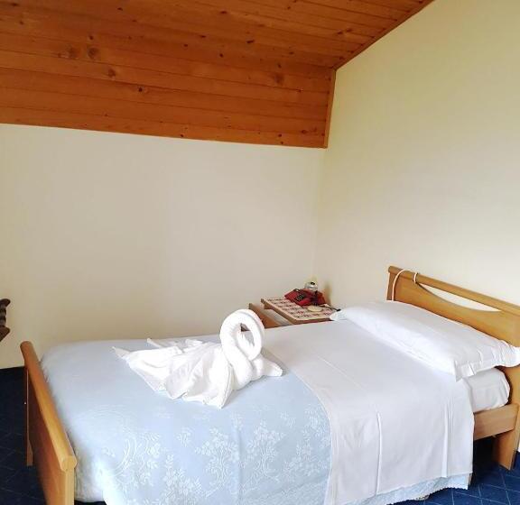 Номер Стандарт Индивидуальный, Albergo Posta