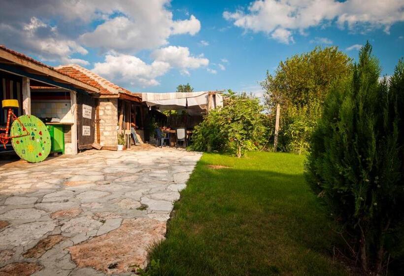 بانگلوی استاندارد 2 خوابه, Kosta Bungalows