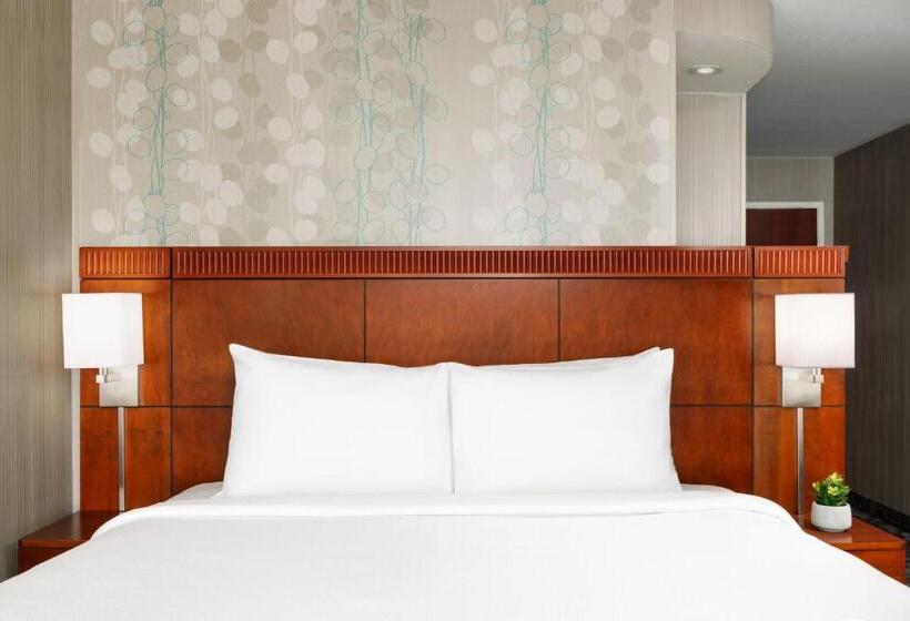 Стандартный Номер Кровать Кинг, Courtyard By Marriott Potomac Mills Woodbridge