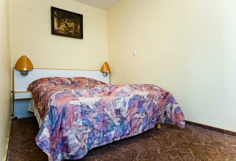 Номер Стандарт Индивидуальный, Hostel Malinowski City